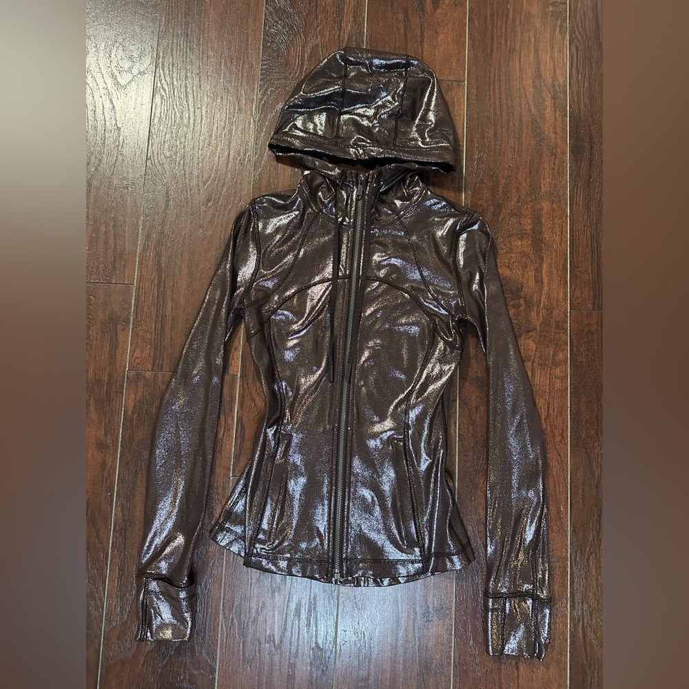 Lululemon Hooded Define Jacket Size 2  *Shine Radiate Foil Print French Press